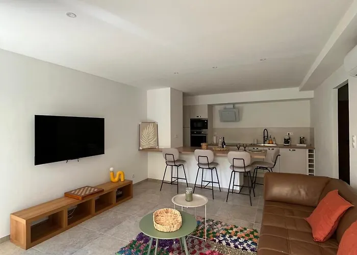 Rez-de-villa Avec Terrasse Privative Sur Jardin Apartment